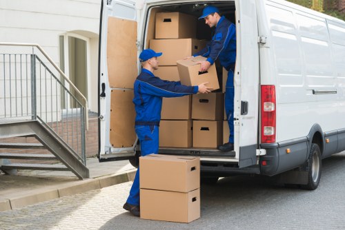 Preparation checklist and moving day essentials for Heston customers