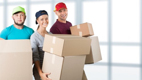 Man With Van Heston helping with a practical moving job near the end of the article